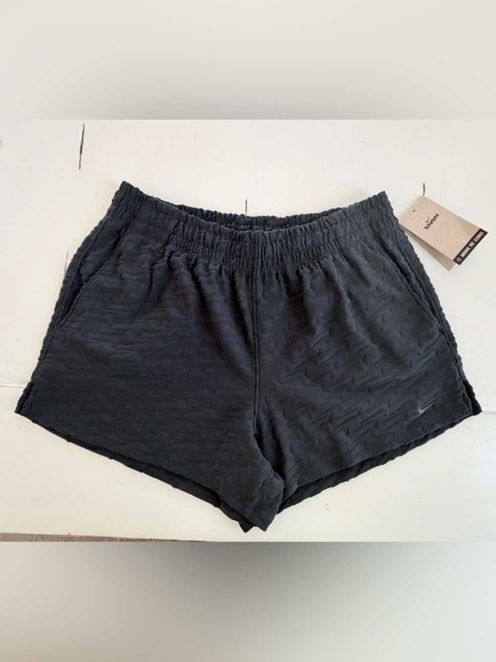 Nike New Black Women's Textured Elastic-Waist Shorts